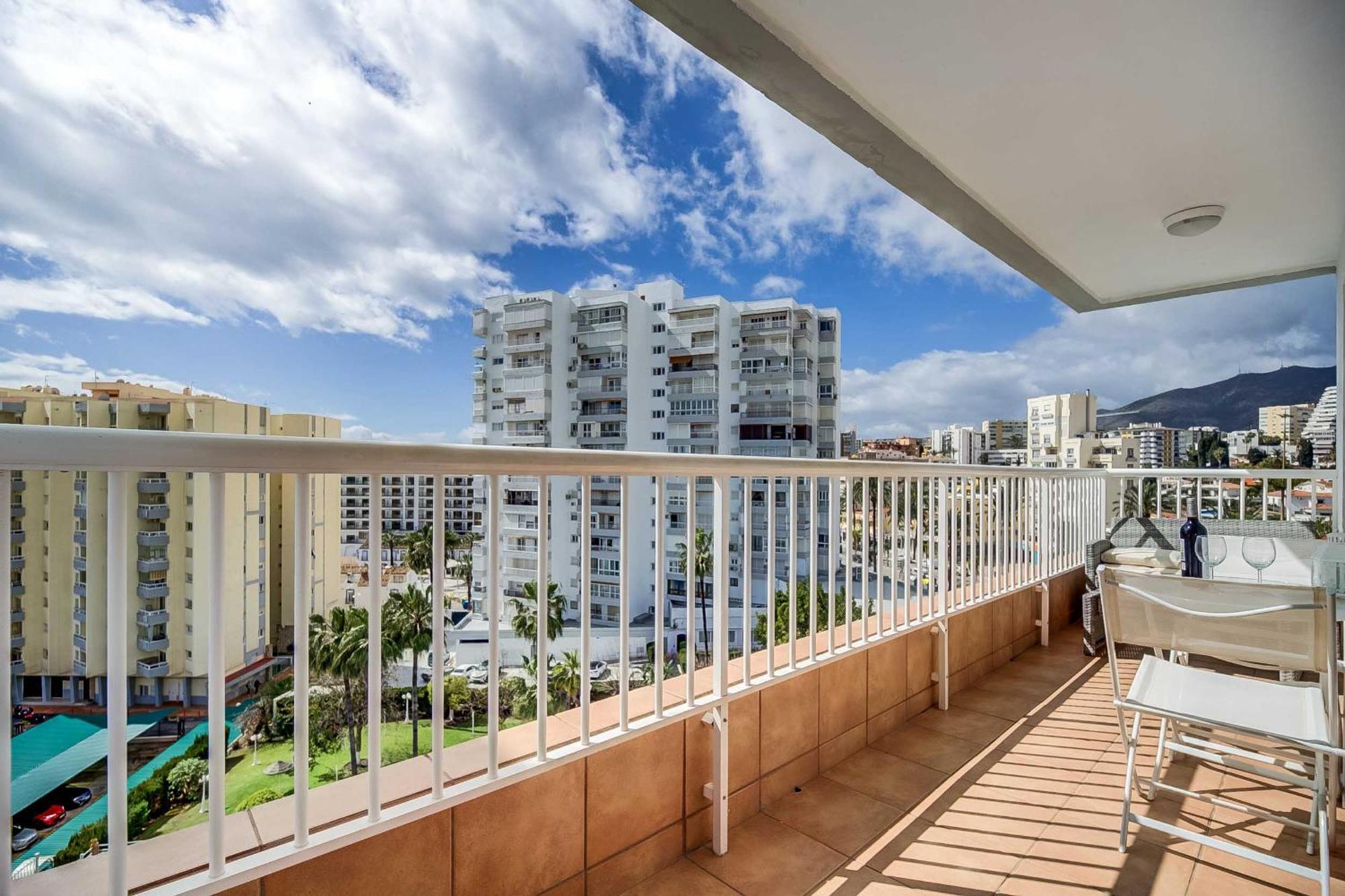 Puerto Marina, Apartamento Frente Al Mar Benalmádena Extérieur photo